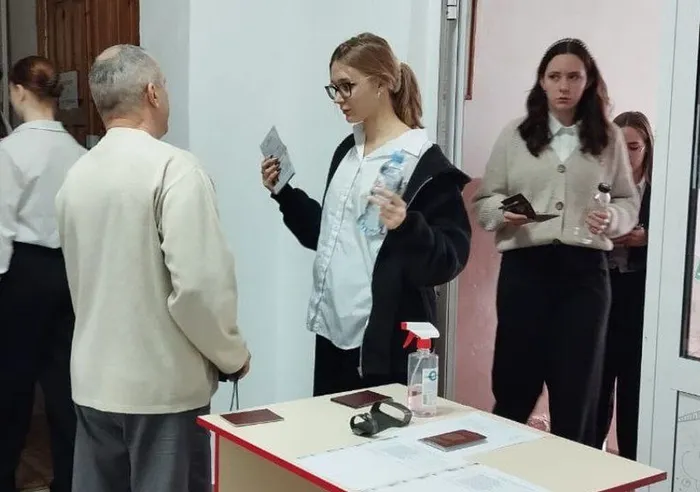 efcbd953-7a28-405e-9efb-f8420d22ce60