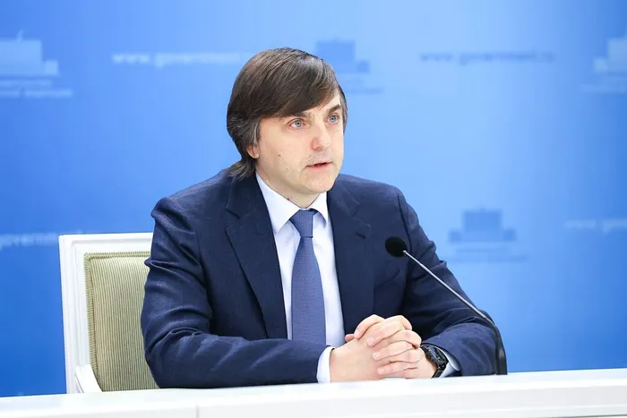 84cc0d4549346bf5966d_2000x