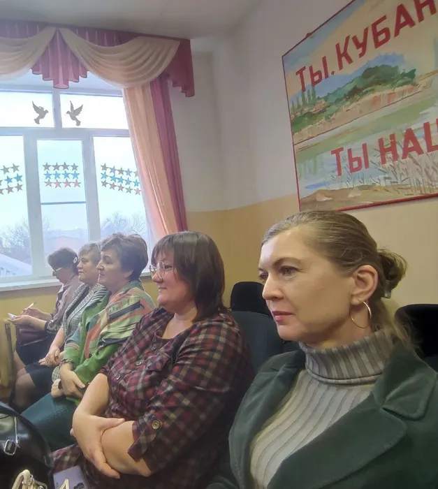 e325a5d6-54f7-4c18-a2f4-4dc364732475