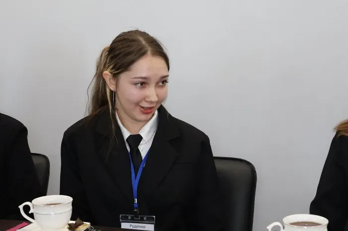 c18304ed-182b-45f6-957a-01389fe48761